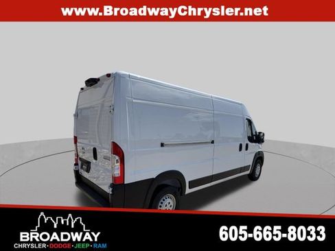 New 2026 RAM ProMaster 2500 w/ Convenience Group FWD image 6