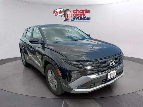 Used 2026 Hyundai Tucson SE FWD image 5