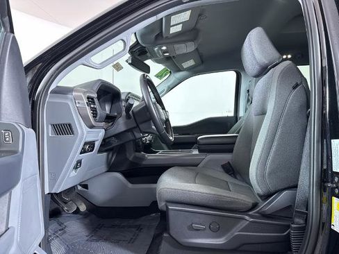 Certified 2024 Ford F150 XLT w/ Mobile Office Package image 5