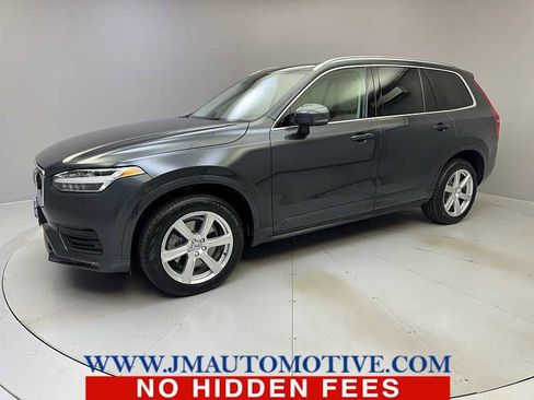 Used 2021 Volvo XC90 T6 Momentum image 1