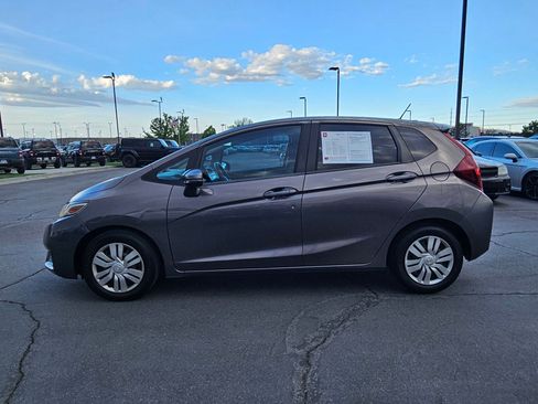 Used 2017 Honda Fit LX image 9