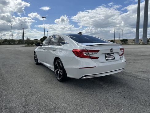 Used 2022 Honda Accord Sport image 12