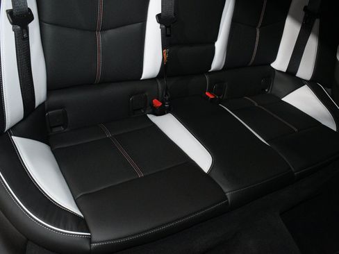 Used 2024 Cadillac CT5 V Blackwing w/ Carbon Fiber Package 2 RWD image 20