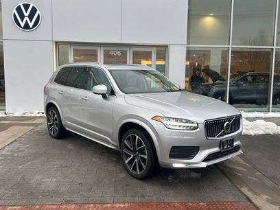 Used 2020 Volvo XC90 T6 Momentum