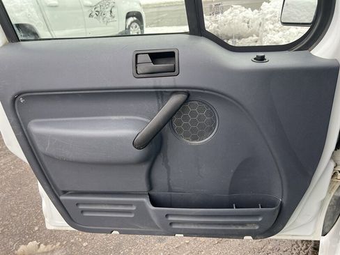 Used 2013 Ford Transit Connect XLT image 15