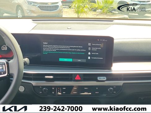 Certified 2025 Kia Sorento LX FWD image 20