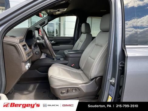 Used 2021 GMC Yukon XL SLT w/ SLT Luxury Package AWD/4WD image 10