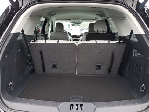 New 2026 Ford Explorer Active image 34