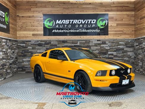 Used 2008 Ford Mustang GT Premium RWD image 1