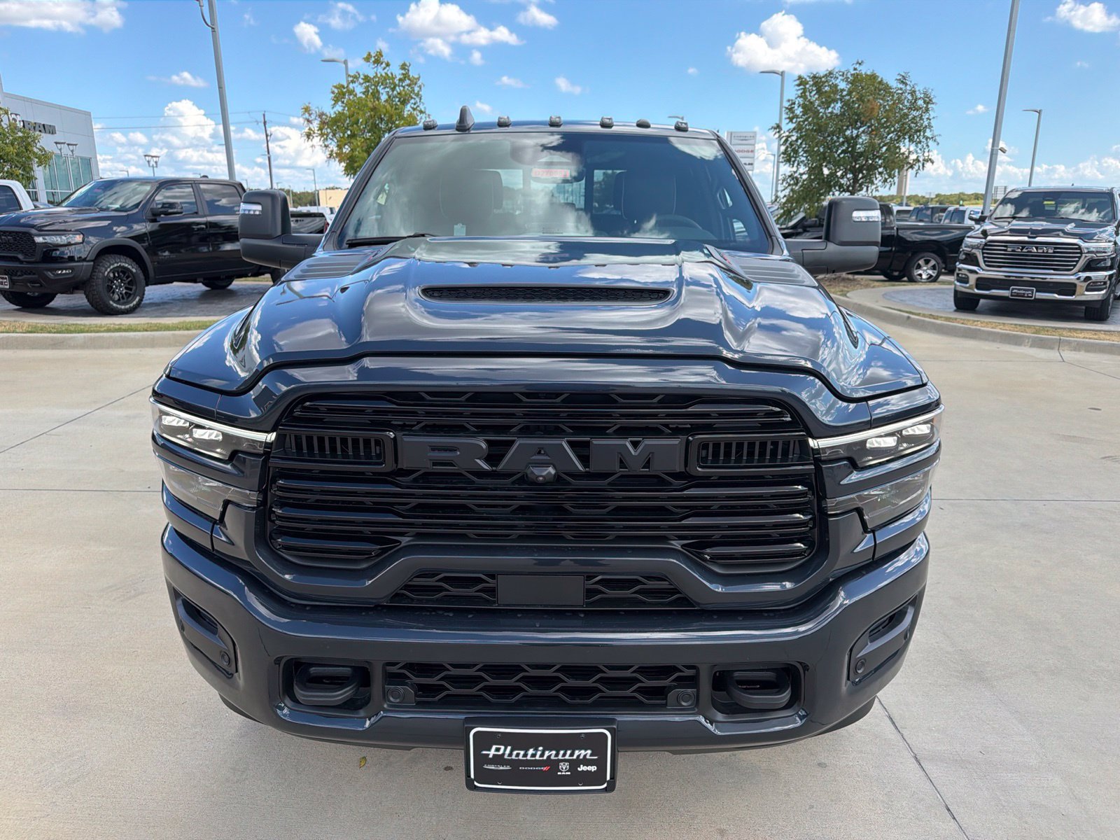 New 2027 RAM 2500 Laramie AWD/4WD image 8