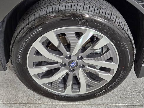 Used 2025 Subaru Forester Touring image 14