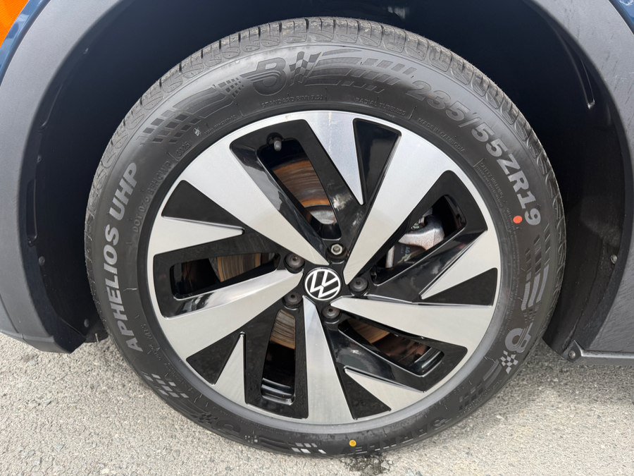 Used 2023 Volkswagen ID.4 Pro RWD image 48