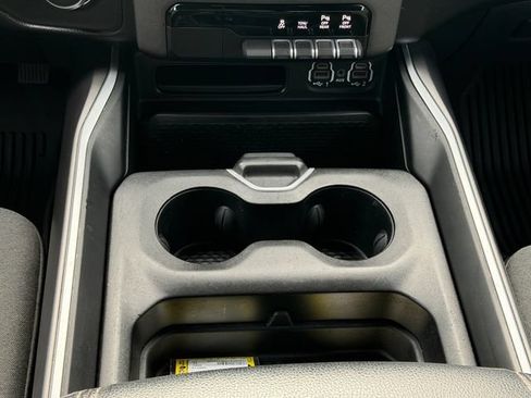Used 2021 RAM 1500 Big Horn AWD/4WD image 22