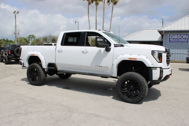 Used 2024 GMC Sierra 2500 AT4 w/ AT4 Premium Plus Package AWD/4WD image 15