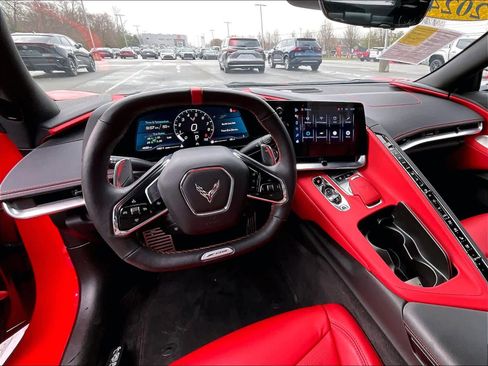 Used 2024 Chevrolet Corvette Z06 image 19