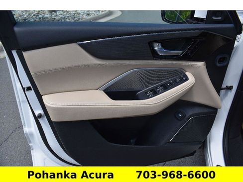 Used 2024 Acura MDX SH-AWD w/ Advance Package image 25