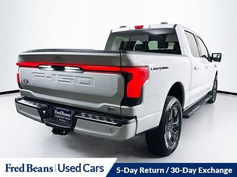Used 2024 Ford F150 Lightning Lariat image 7