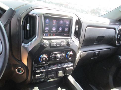 Used 2019 Chevrolet Silverado 1500 LT Trail Boss image 28