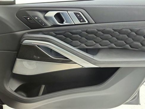 Used 2025 BMW X6 M Competition w/ Executive Package image 23