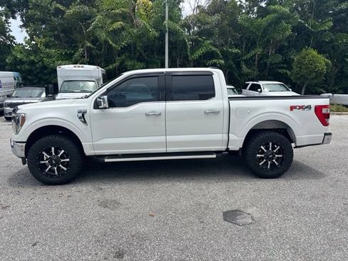 Used 2022 Ford F150 Lariat w/ Equipment Group 502A High AWD/4WD image 4