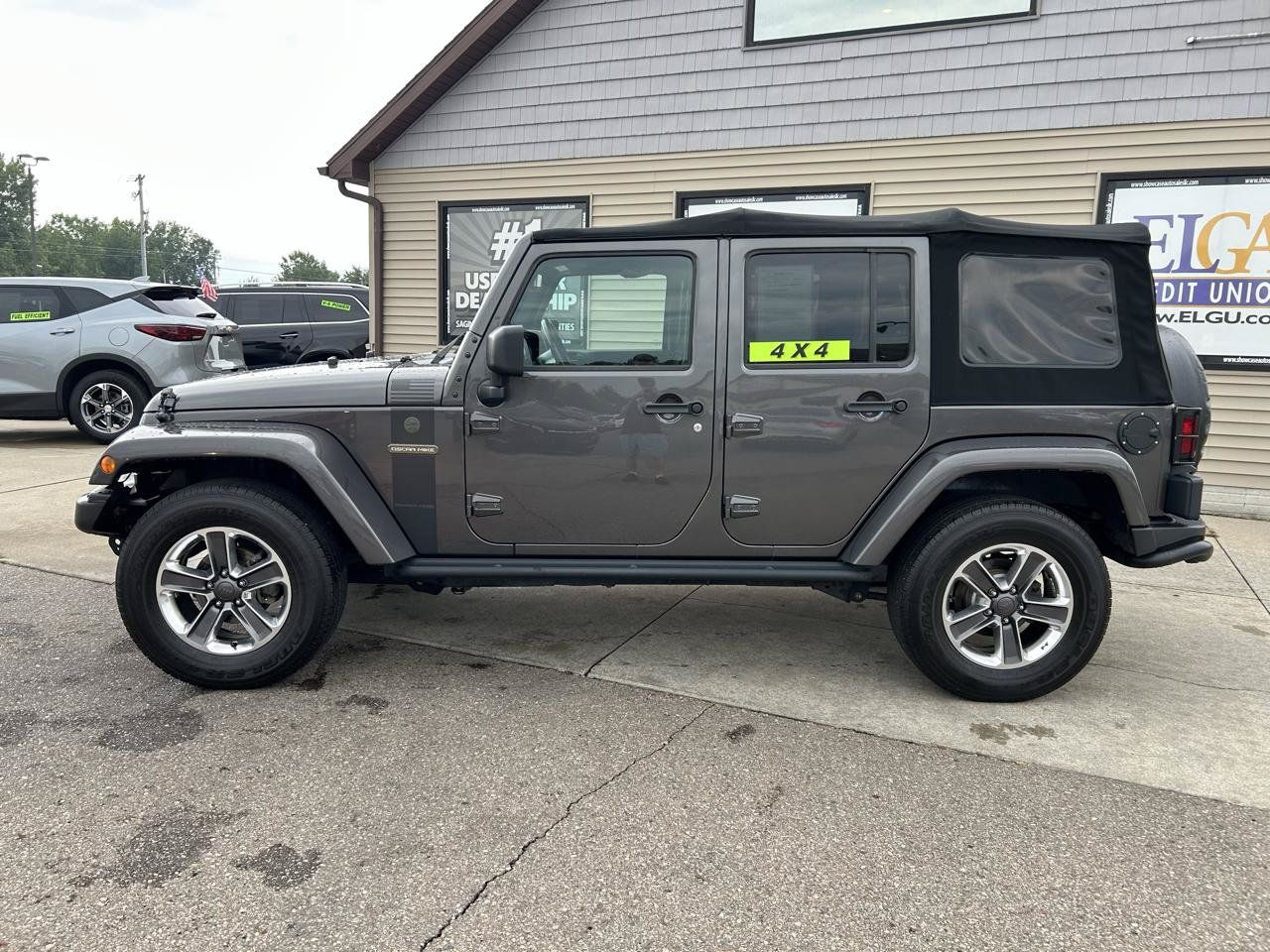 Used 2018 Jeep Wrangler Unlimited Sport AWD/4WD image 8