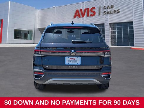 Used 2025 Volkswagen Taos SE AWD/4WD image 7