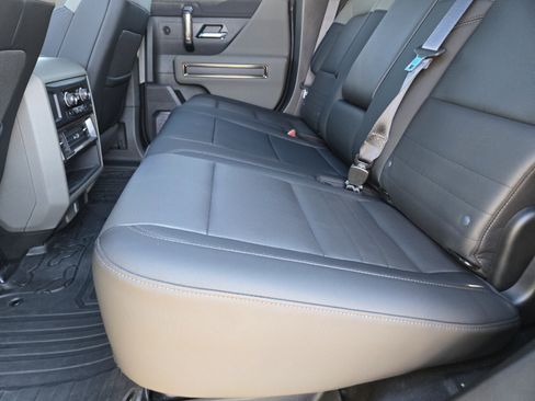 Used 2024 GMC Hummer EV 3X image 12