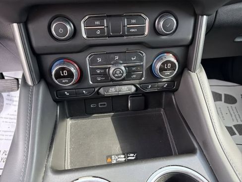 Used 2022 Chevrolet Tahoe LT AWD/4WD image 22