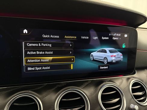 Used 2021 Mercedes-Benz E 53 AMG 4MATIC Sedan image 43