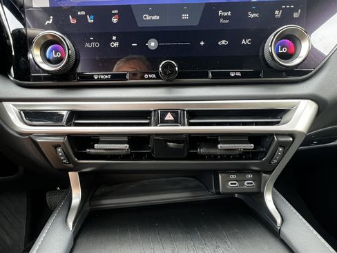 Used 2023 Lexus RX 350 Premium w/ Accessory Package image 26