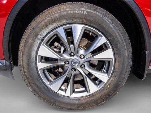 Used 2018 Nissan Murano S AWD/4WD image 9