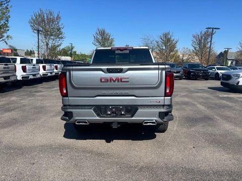 Used 2024 GMC Sierra 1500 AT4 w/ Technology Package AWD/4WD image 7