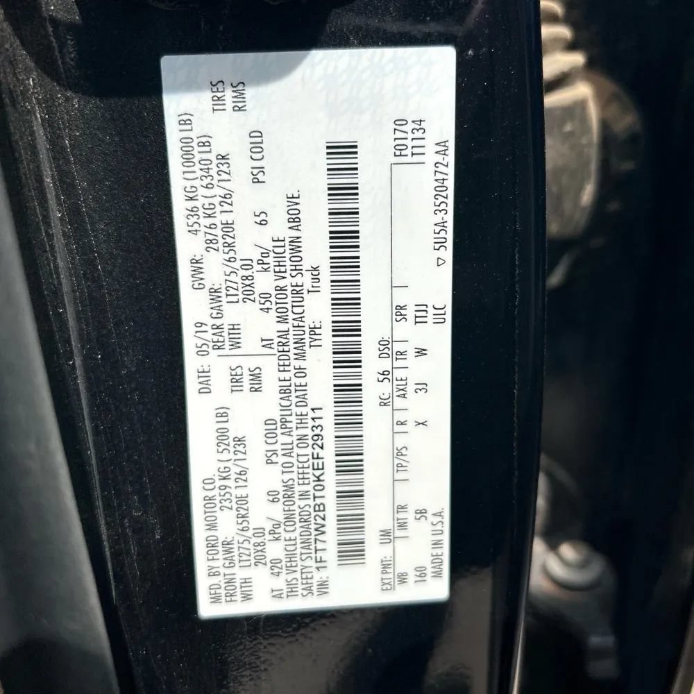 Used 2019 Ford F250 4x4 Crew Cab Super Duty image 16
