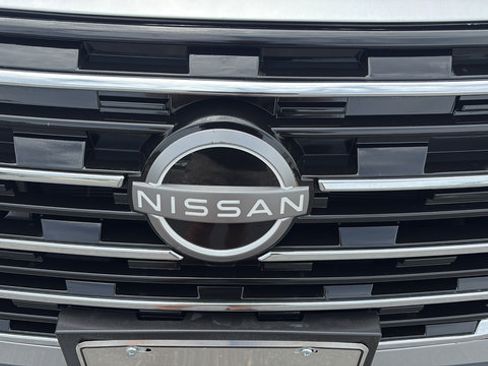Used 2024 Nissan Rogue SV AWD/4WD image 26