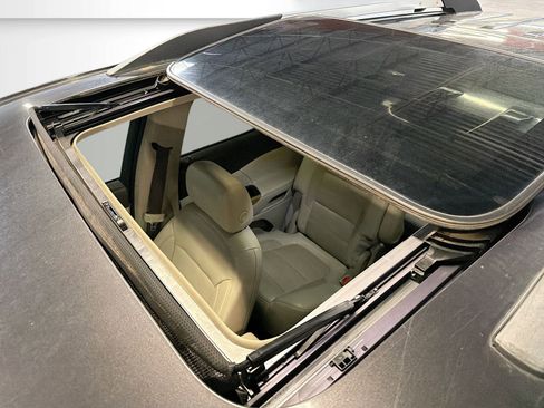 Used 2017 GMC Acadia Denali w/ Technology Package image 23