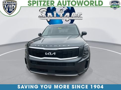 Certified 2022 Kia Telluride S FWD image 3
