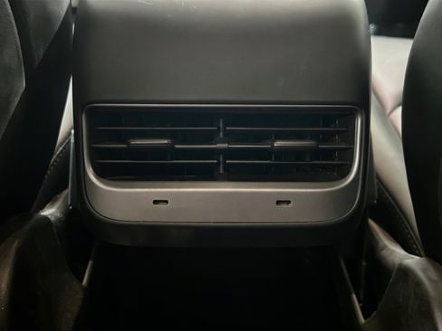 Used 2021 Tesla Model 3 RWD image 18