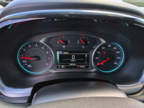 Used 2019 Chevrolet Traverse LT image 20