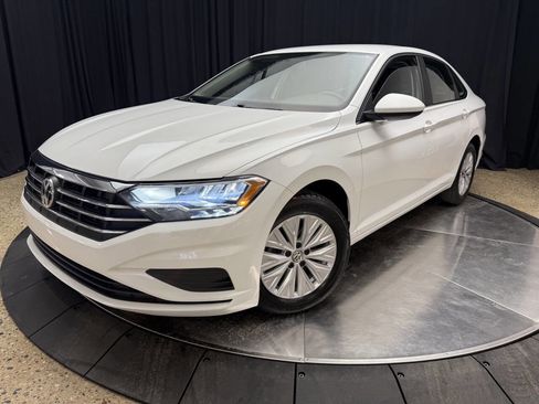 Used 2019 Volkswagen Jetta S w/ Driver Assistance Package image 2