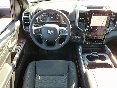 New 2026 RAM 1500 Big Horn AWD/4WD image 7