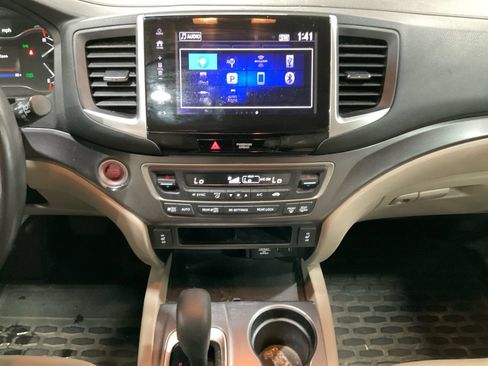 Used 2018 Honda Pilot EX-L image 12