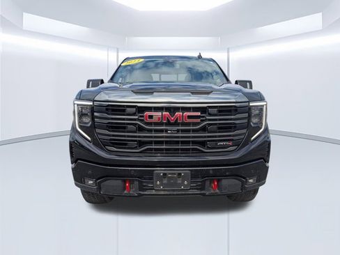 Used 2024 GMC Sierra 1500 AT4 w/ AT4 Premium Package image 17