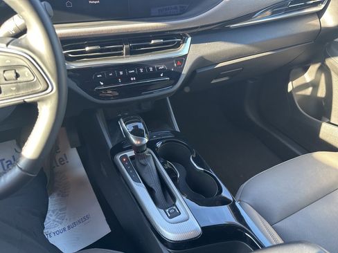 Used 2024 Buick Envista Avenir image 5