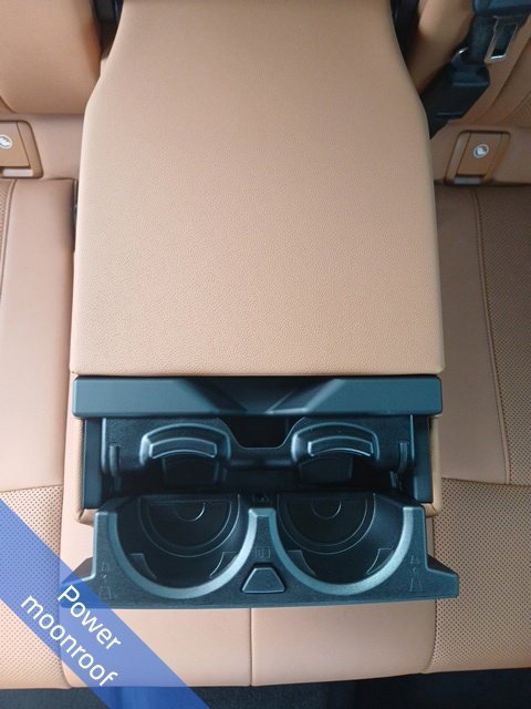 Used 2021 BMW 530i w/ Premium Package RWD image 16