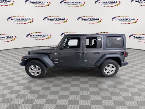 Used 2019 Jeep Wrangler Unlimited Sport S AWD/4WD image 5