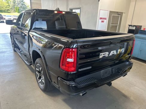 Used 2025 RAM 1500 Laramie w/ Sport Appearance Package AWD/4WD image 6