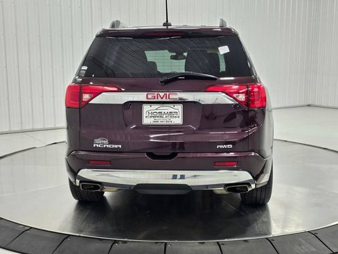 Used 2017 GMC Acadia Denali w/ Technology Package AWD/4WD image 4