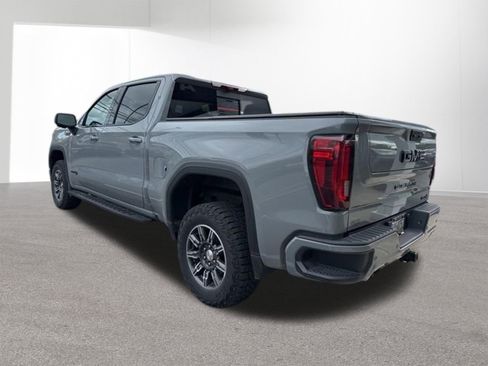 Used 2024 GMC Sierra 1500 AT4 w/ Technology Package AWD/4WD image 30