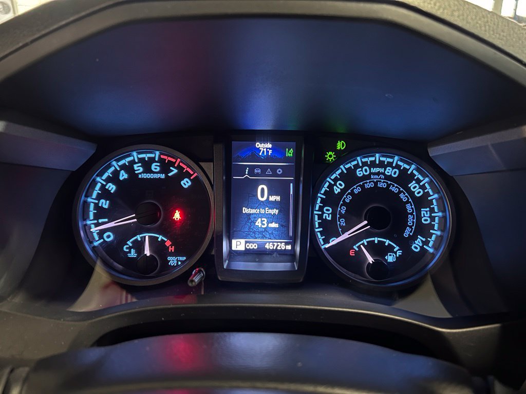 Certified 2023 Toyota Tacoma TRD Sport w/ Advanced Technology Package AWD/4WD image 31