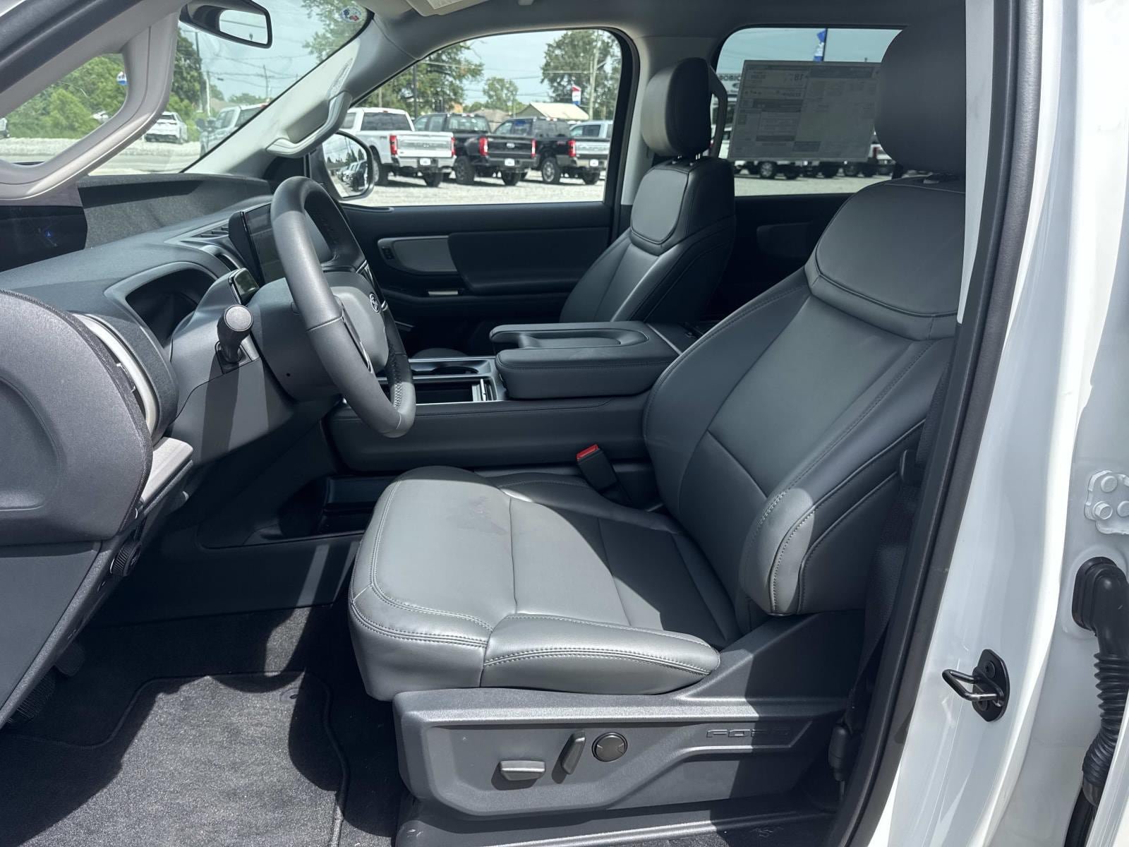 New 2027 Ford Expedition Active AWD/4WD image 8